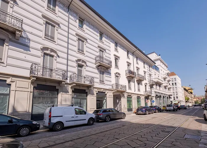 דירה Essenza - Modern Comfort - In The Heart Of - 5min To Station - 10min To Dumo