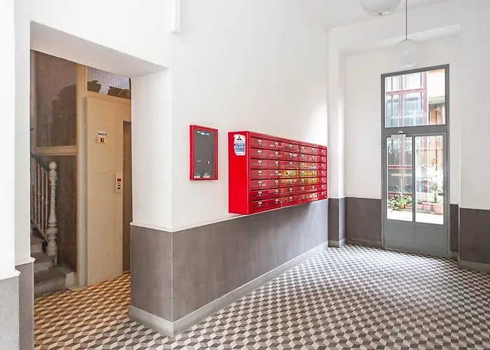 Apartment Navigli-centro Modern Flat Balcony Check-in H24 Milan