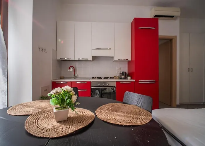 Apartment Navigli-centro Modern Flat Balcony Check-in H24