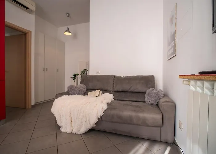 Apartment Navigli-centro Modern Flat Balcony Check-in H24