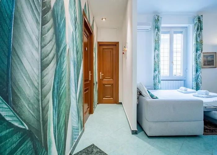 Apartmán Station-porta Nuova Pet Friendly 4 Pax Chek In H24 *