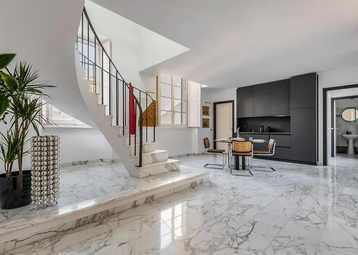 Duomo3'-skylight-idropool-private-cinema-freepark Apartmán Milán