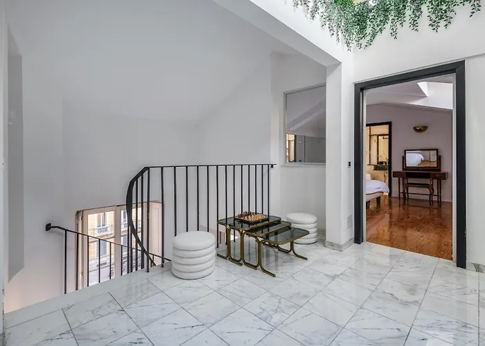 Duomo3'-skylight-idropool-private-cinema-freepark *