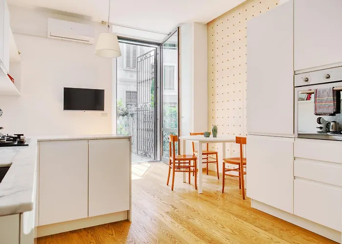 Just Urban - 1br With Outdoor Space - 10 Min Duomo By Tram