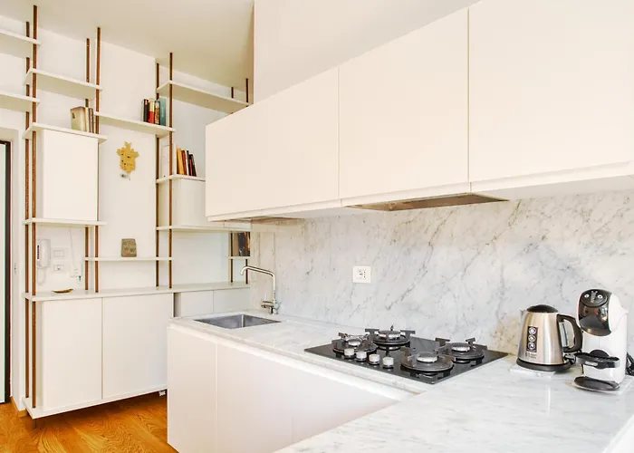 Just Urban - 1br With Outdoor Space - 10 Min Duomo By Tram Appartement