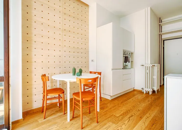 Appartement Just Urban - 1br With Outdoor Space - 10 Min Duomo By Tram *