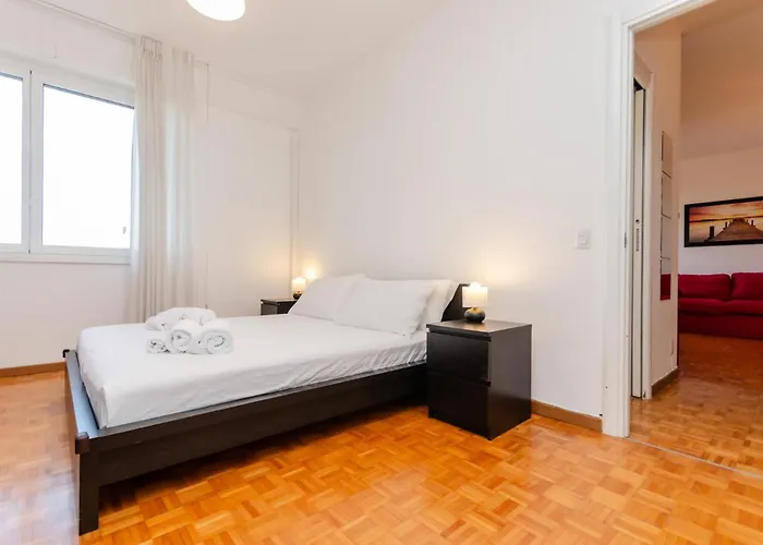 아파트 Vivimihome Gambara House 2 Minutes From The Metro