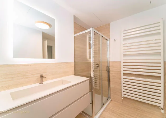 Adamello Terrace アパート