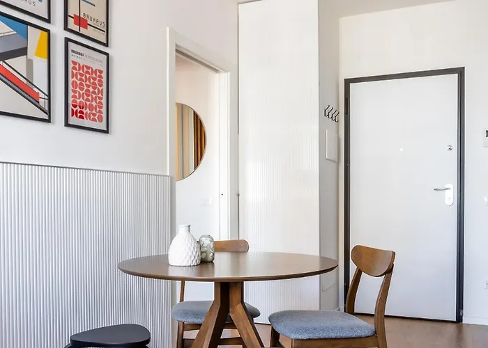 New Flat Near Ieo And Olympic Village 米兰