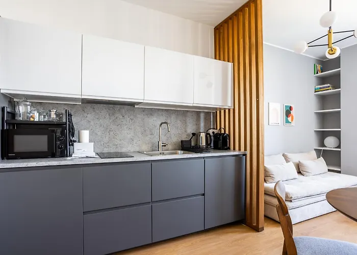 New Flat Near Ieo And Olympic Village *