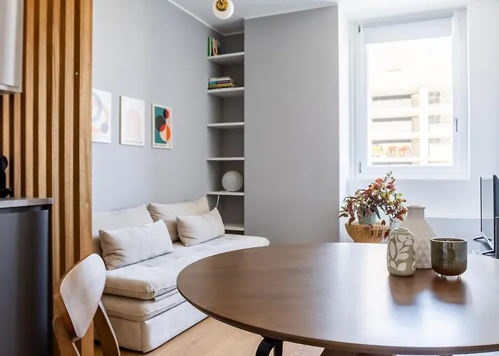 Lejlighed New Flat Near Ieo And Olympic Village Milano
