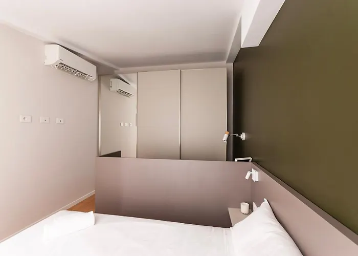 Youhosty - Zanella 68 Daire Milano