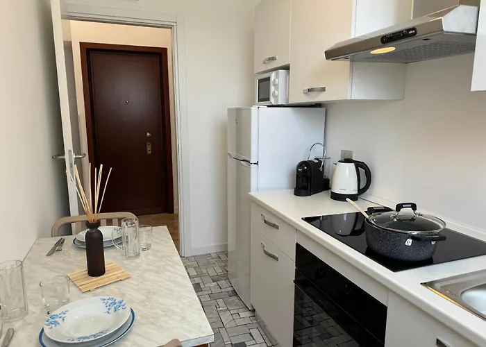 Casa Lina Nolo - M2 - San Raffaele Mailand