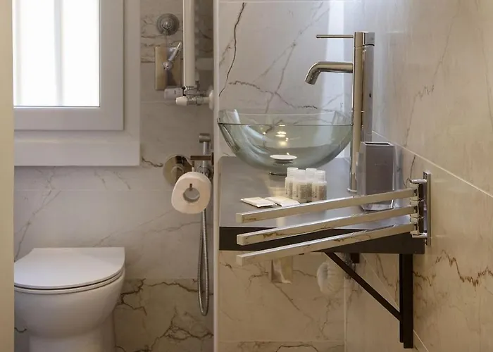 Laru Porta Romana 5 Minutes From The Subway アパート ミラノ