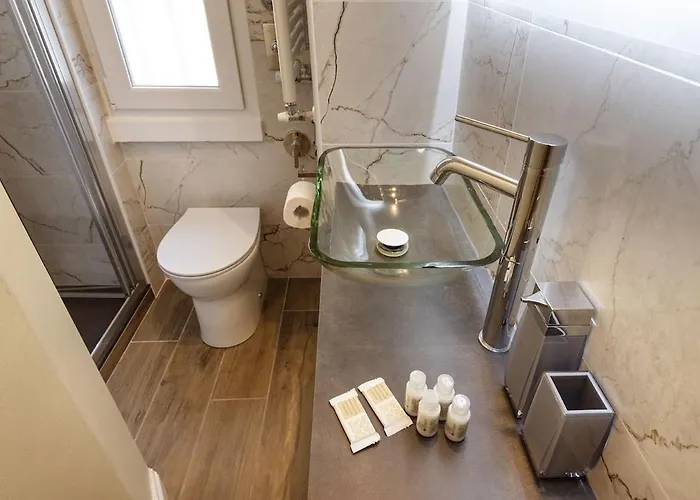 Laru Porta Romana 5 Minutes From The Subway アパート *