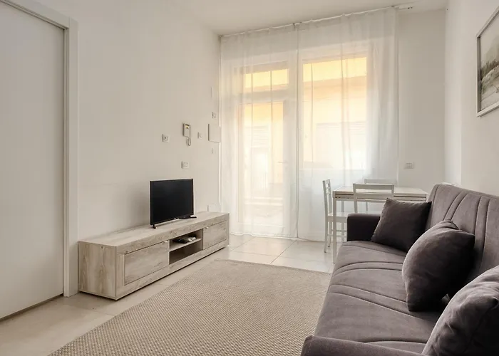 Just Urban - Modern 1-br Navigli - Metro M2