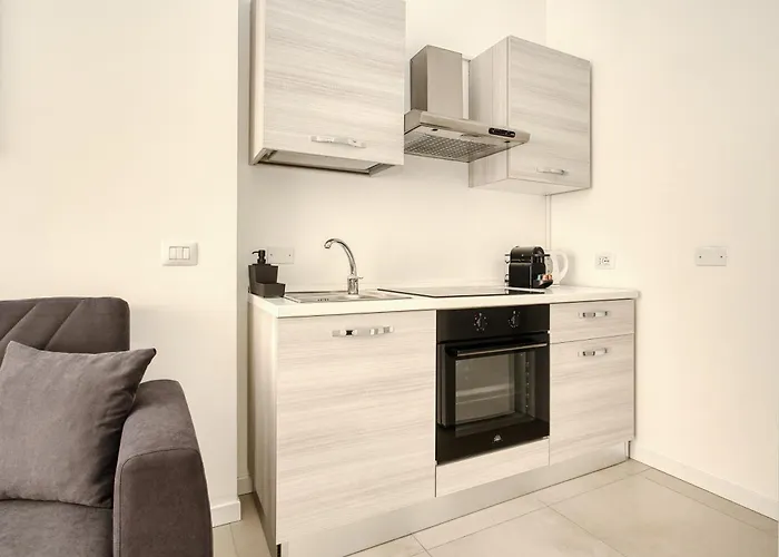 Just Urban - Modern 1-br Navigli - Metro M2 Милан
