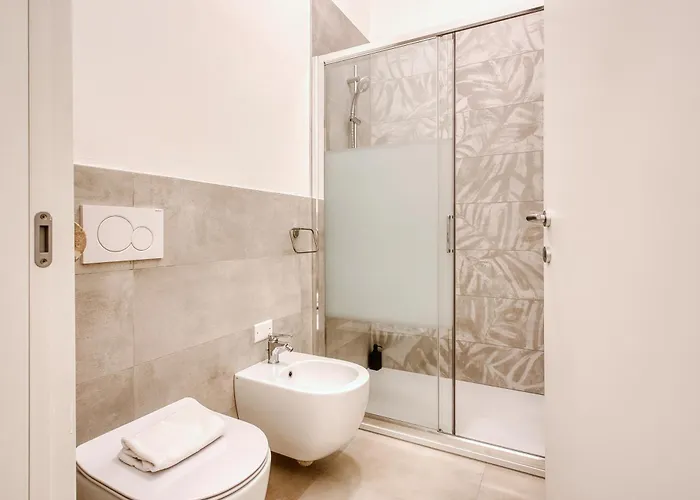 Just Urban - Modern Navigli - Metro M2 Daire *