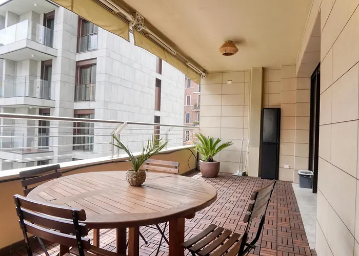 Citylife Prime - In Front Of The Shopping District With Big Terrace And Gym Mediolan