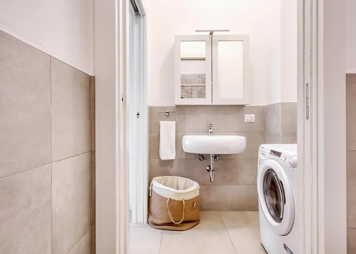 Just Urban - Bright Renovated 1-br Near Navigli & Metro M2 밀라노