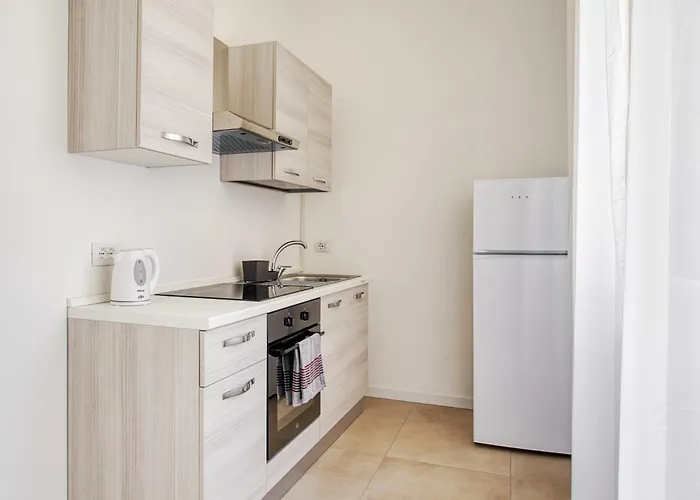 Just Urban - Bright Renovated 1-br Near Navigli & Metro M2 Apartman