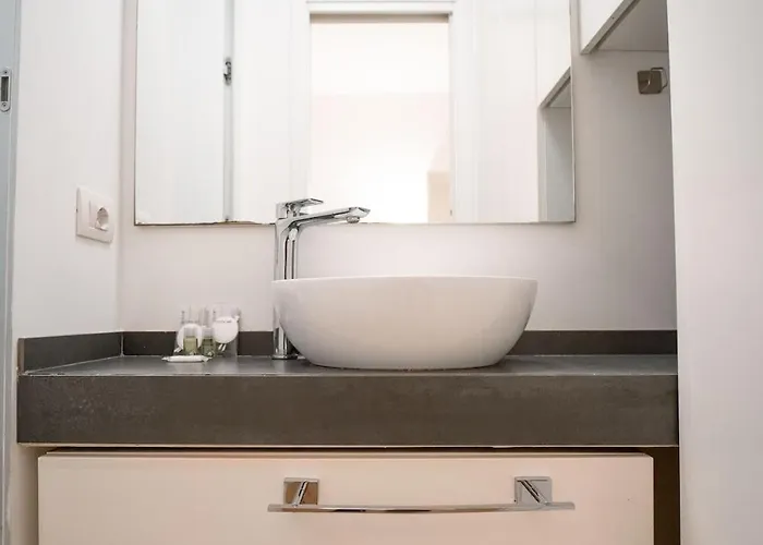 Sul Naviglio - Design Moderno E Comfort A * Mediolan