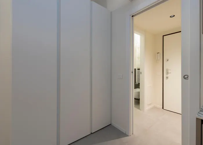 Lejlighed Goldoni House 6 Duomo M5 A Few Steps Away From The Subway Milano