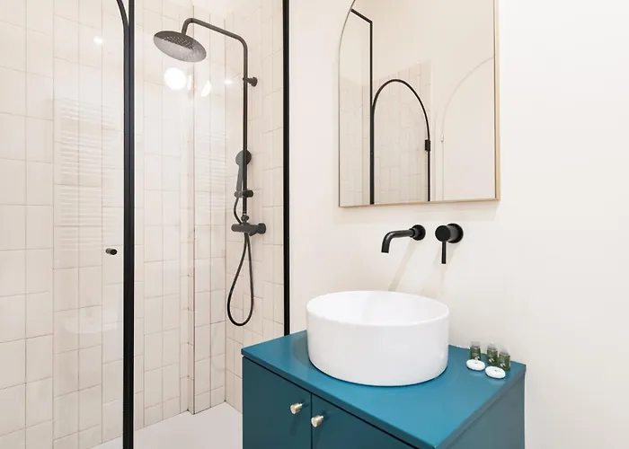 Easylife - - Borgonuovo 4 S - Centro Storico Апартаменты *