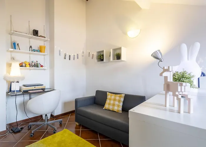 شقة Terraggio Mansard By Interhome ميلان