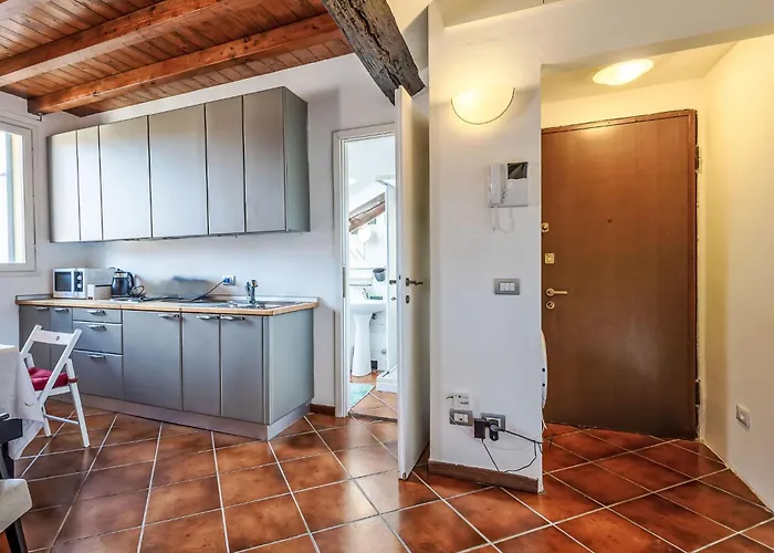 Terraggio Mansard By Interhome شقة *