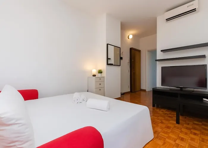 Vivimihome Gambara House 2 Minutes From The Metro 아파트 밀라노
