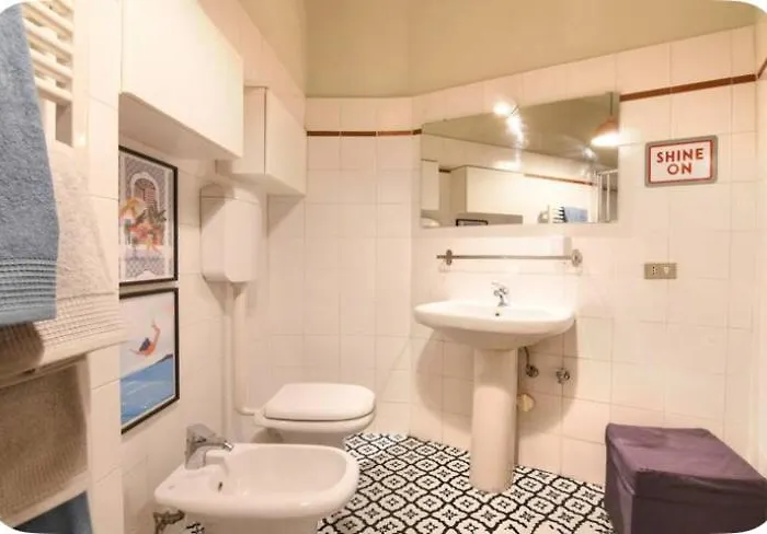 Corso Genova Apartment, Navigli Area, Center Milán