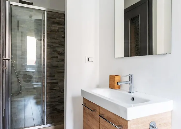 Apartment Trilocale In Stile Milanese In Solari