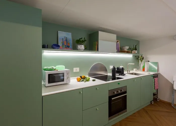 Loft Moderno Con Patio Privato A 100m Dalla Metro - La Taniere