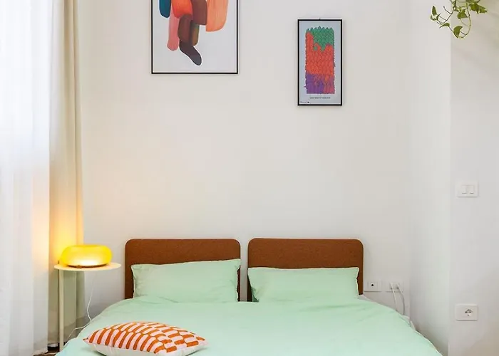 Loft Moderno Con Patio Privato A 100m Dalla Metro - La Taniere Apartmán