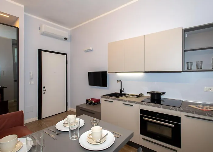 아파트 Moscova Twin's Appartments, Brera - Center *