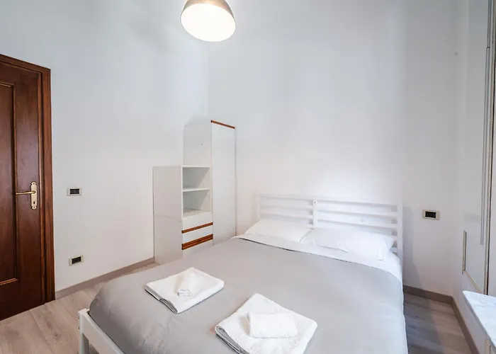 Boho Chic Retreat In Porta Romana דירה