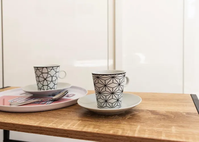 Youhosty - Montegani 2 アパート ミラノ