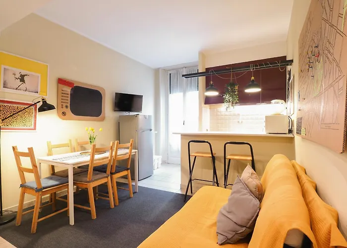 Apartment Primopiano - Cibrario Flats Mailand