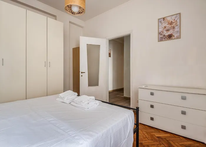 New Irccs Via Inama 4 Pax Wi Fi