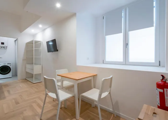 I-host - Val Strona 6 Mono * Милан