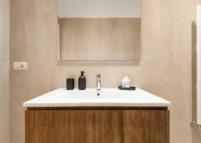 아파트 Centrale-duomo 10min - Grey Perl - Wi-fi Netflix 밀라노