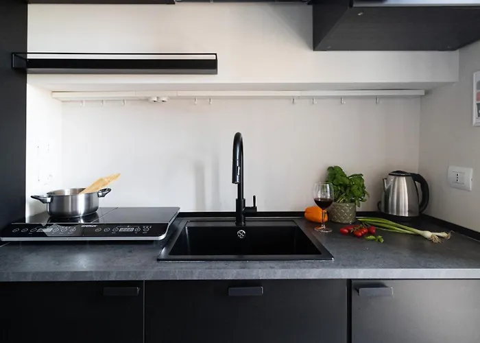 Italianway Easy - Giambellino 67 A * Milán