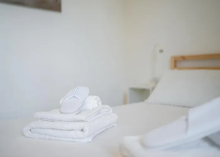 Certosa - Bright & Modern - 2 Steps From Train Station By Innstay Апартаменты