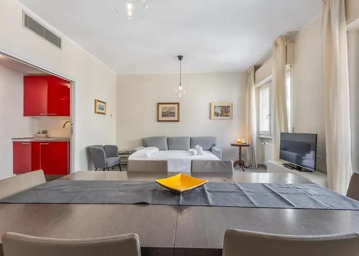 Apartmán Tortona-metro Tolstoj 5min - Spacious 6 Guests - Wifi *