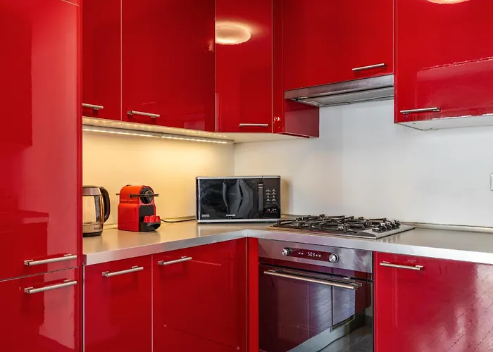 Tortona-metro Tolstoj 5min - Spacious 6 Guests - Wifi