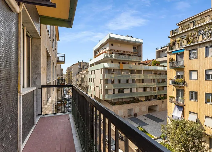 Tortona-metro Tolstoj 5min - Spacious 6 Guests - Wifi