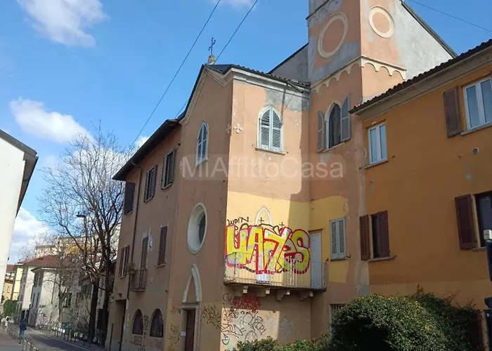 Darsena Secret Courtyard Charme & Relax On Navigli * Milano