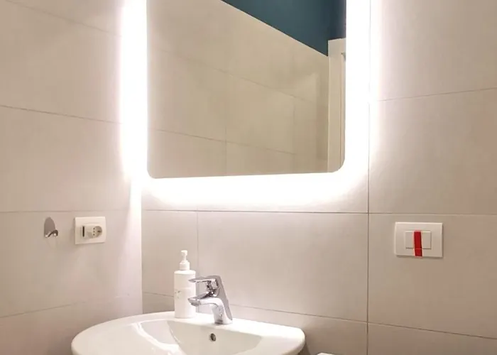 Lägenhet Darsena Secret Courtyard Charme & Relax On Navigli *