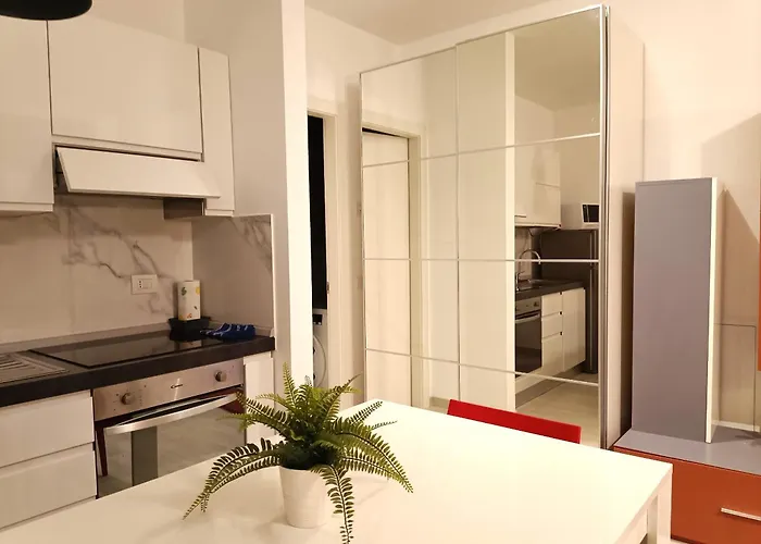 Darsena Secret Courtyard Charme & Relax On Navigli Milano